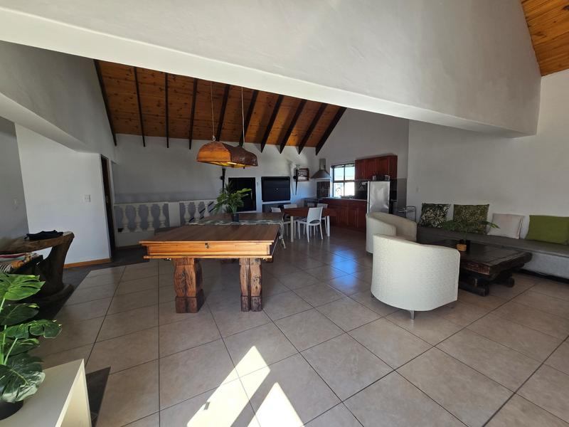 5 Bedroom Property for Sale in Golden Mile Western Cape